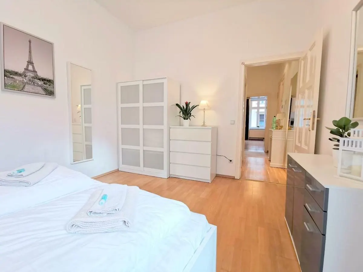 דירה New - Charmante Wohnung In Berlin Mitte-Schlegelstrasse
