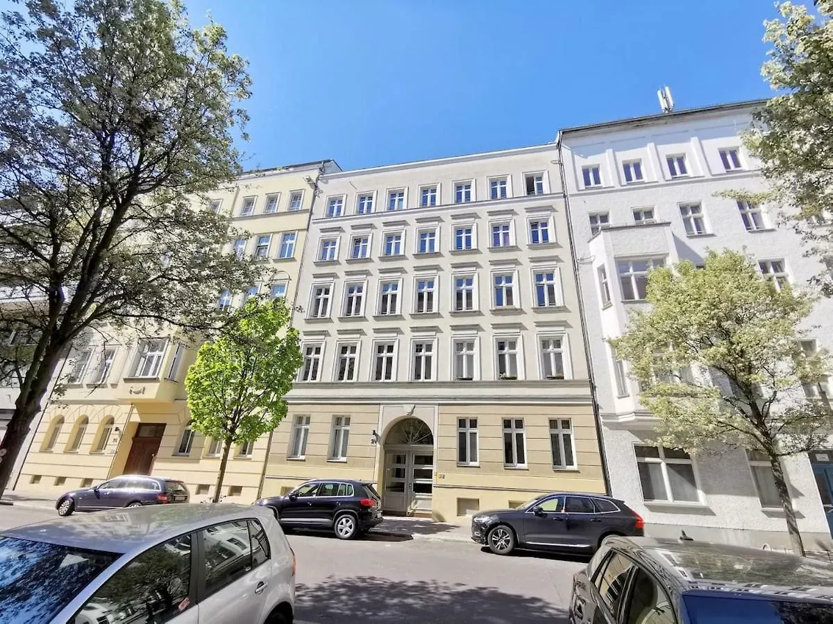 New - Charmante Wohnung In Berlin Mitte-Schlegelstrasse דירה